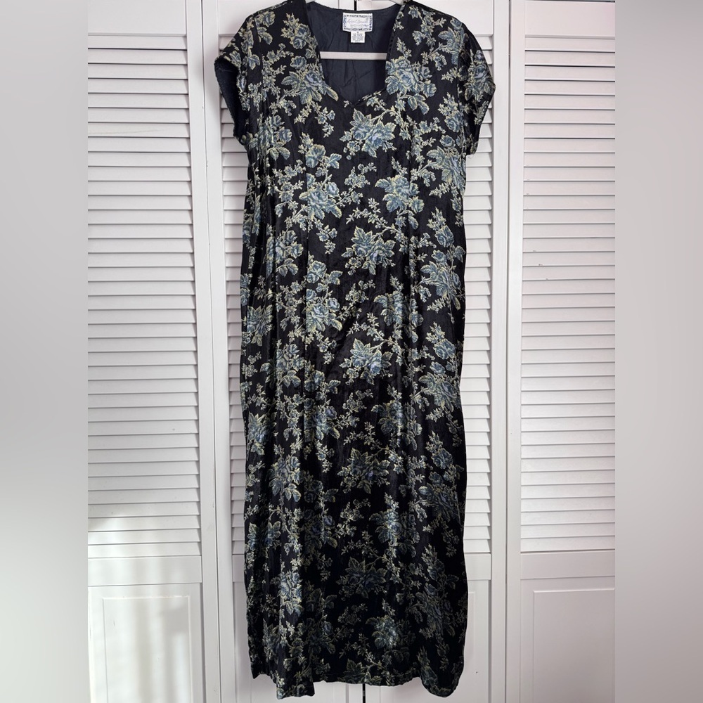 April Cornell Vintage Floral Velvet Short Sleeve Dress Black Cottagecore Medium